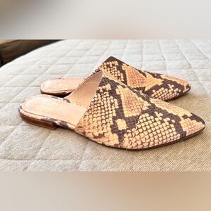 42 Gold Sz 7 Blush Leather Snake Print Pointed Toe Mules Orig $130